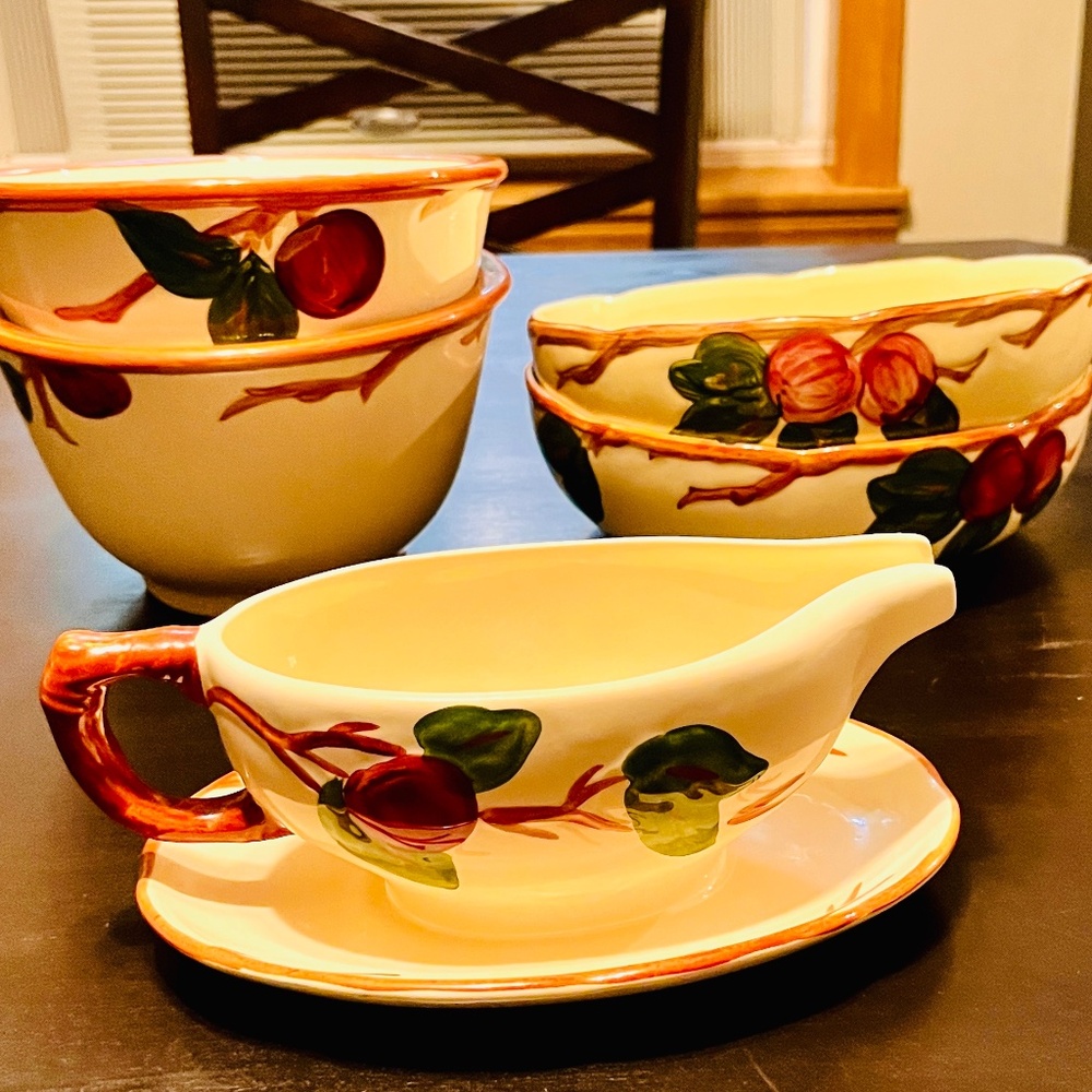 Authentic Franciscan Ware apple dishes Serving lot